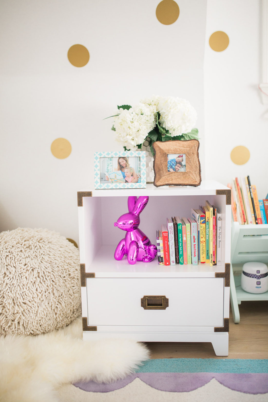 Marlowe Martino's bedroom, as designed by her mother Eva Amurri Martino of lifestyle and motherhood blog REZTT