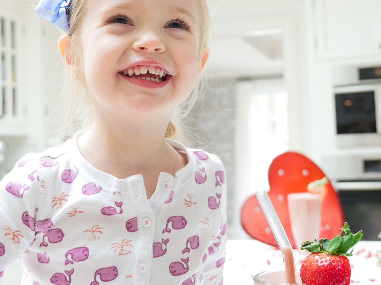 Eva Amurri shares a recipe for Chocolate-Covered Strawberry Smoothies