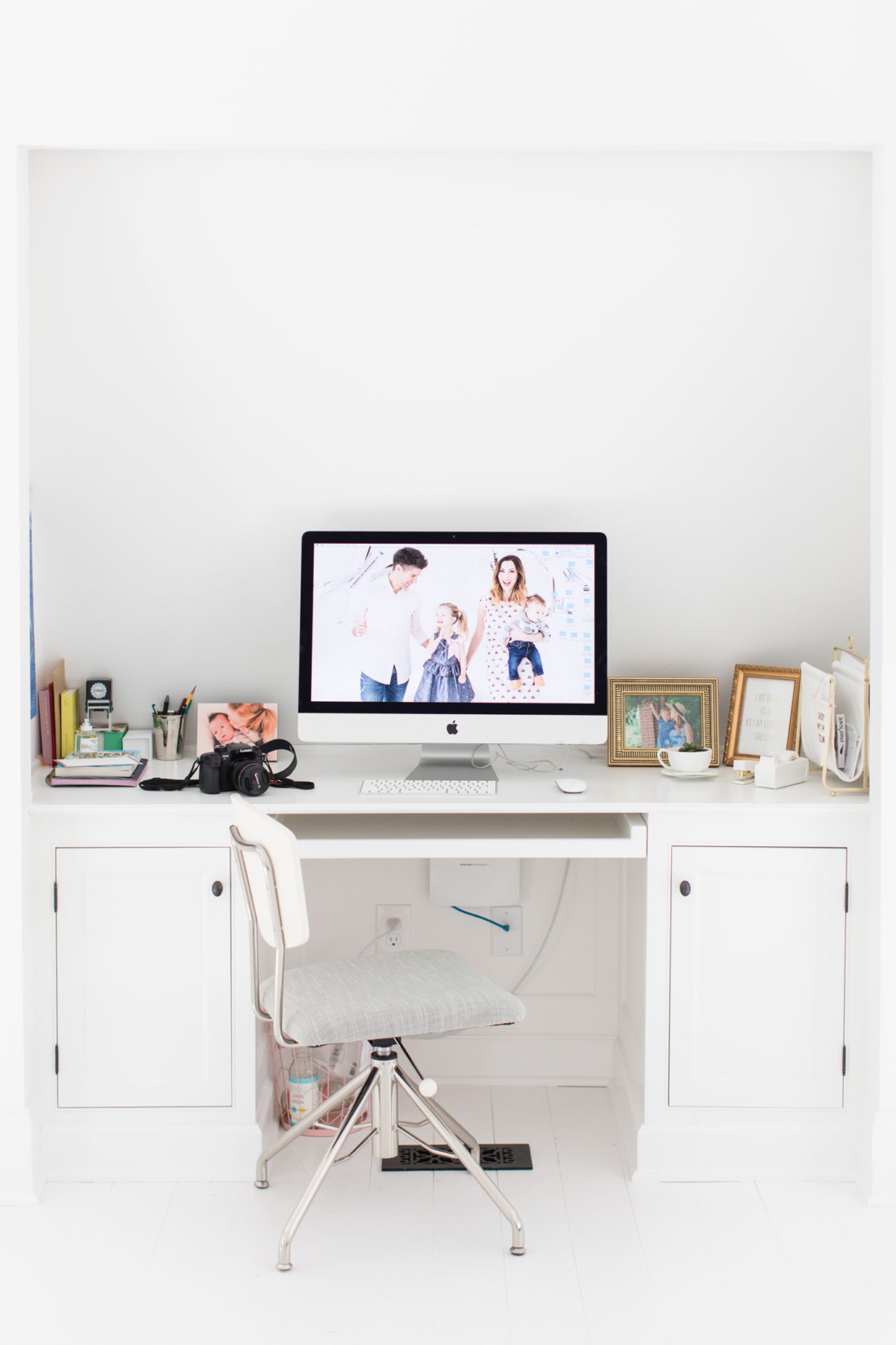 Eva Amurri Martino's desk in the REZTT studio