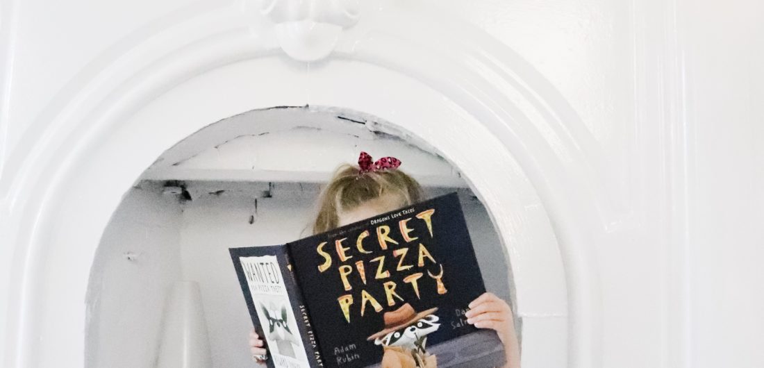 Eva Amurri Martino's daughter Marlowe reads one of their favorite kids books