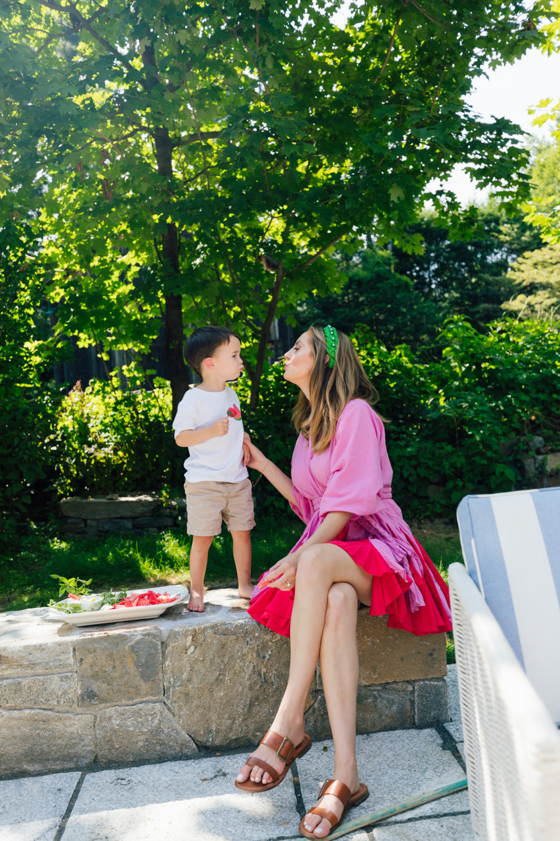 Eva Amurri Martino kisses son Major