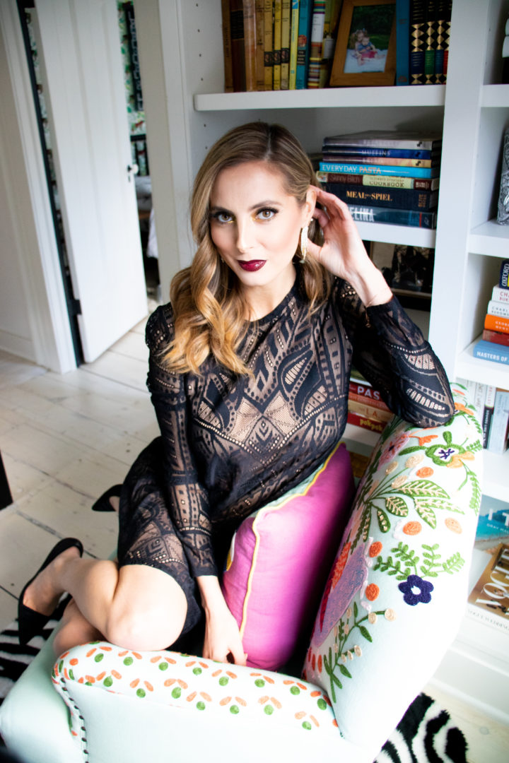 Eva Amurri shares a holiday makeup tutorial