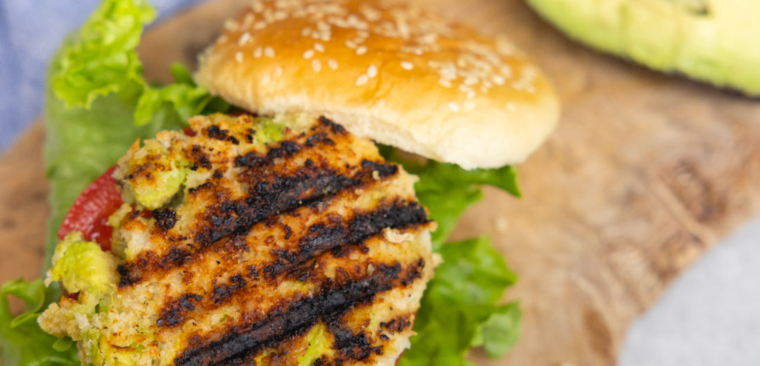 Eva Amurri shares her healthy recipe for Chicken Avocado Burgers