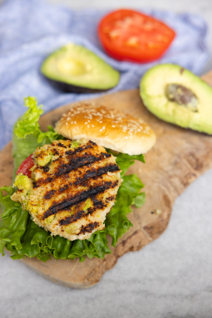 Eva Amurri shares her healthy recipe for Chicken Avocado Burgers