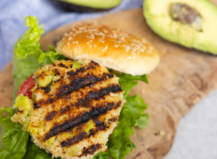 Eva Amurri shares her healthy recipe for Chicken Avocado Burgers