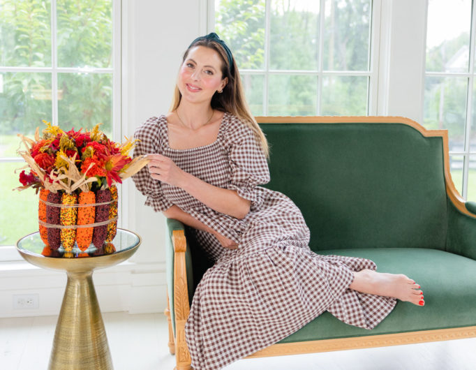 Eva Amurri shares a Maize Vase Centerpiece for this upcoming Thanksgiving