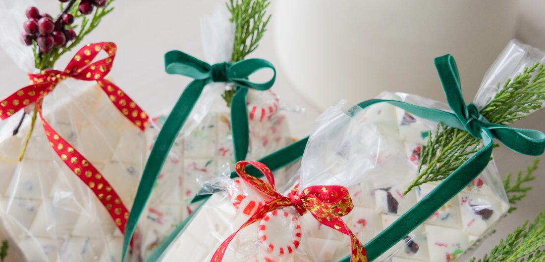 Eva Amurri shares a DIY Chocolate Holiday Bar Gift