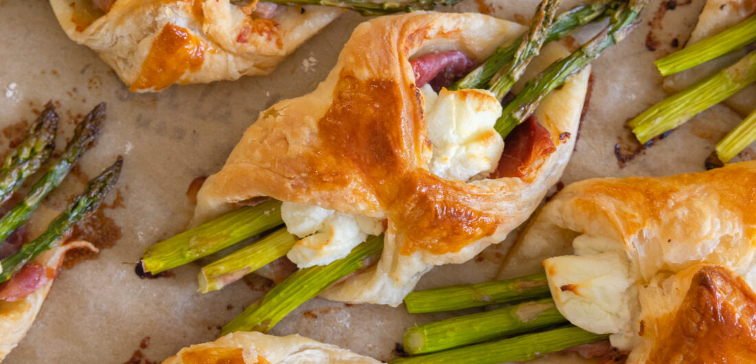 Eva Amurri shares her Baked Prosciutto and Asparagus Puff Pastry Packet Recipe