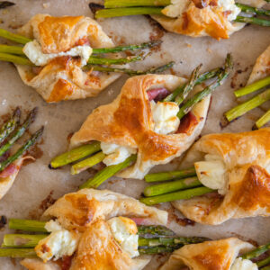 Eva Amurri shares her Baked Prosciutto and Asparagus Puff Pastry Packet Recipe