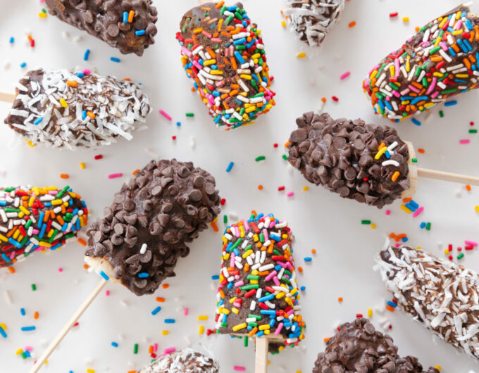 Eva Amurri shares her Healthier Frozen Banana Pop Recipe