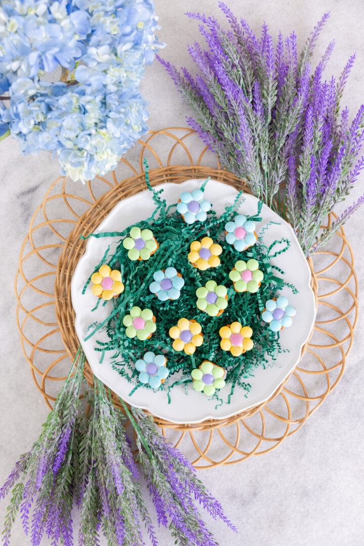 Eva Amurri shares her Pretzel Flower Bite recipe